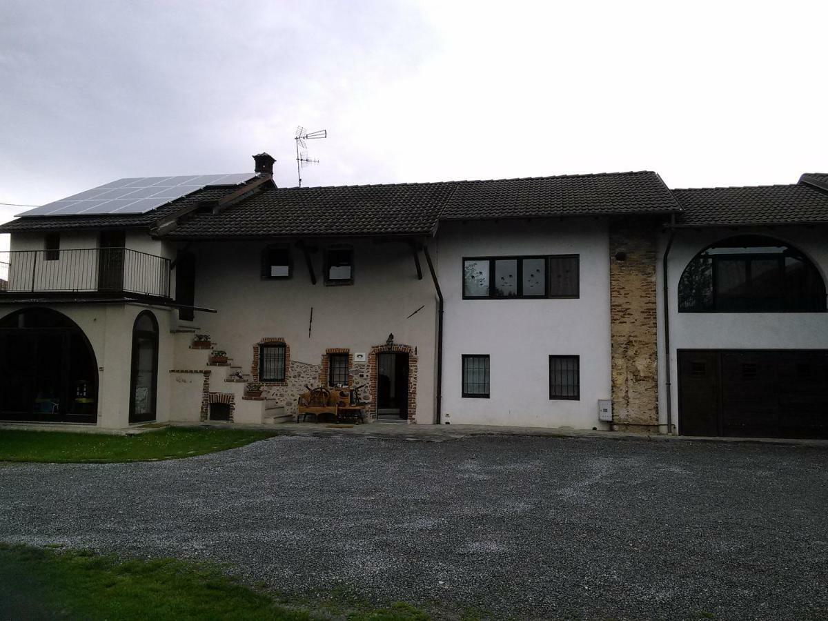 La Meridiana, Monolocale In Cascina Ristrutturata Boves Екстер'єр фото