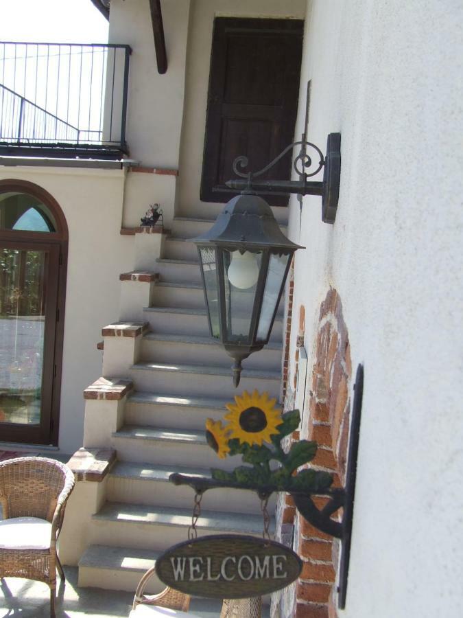 La Meridiana, Monolocale In Cascina Ristrutturata Boves Екстер'єр фото